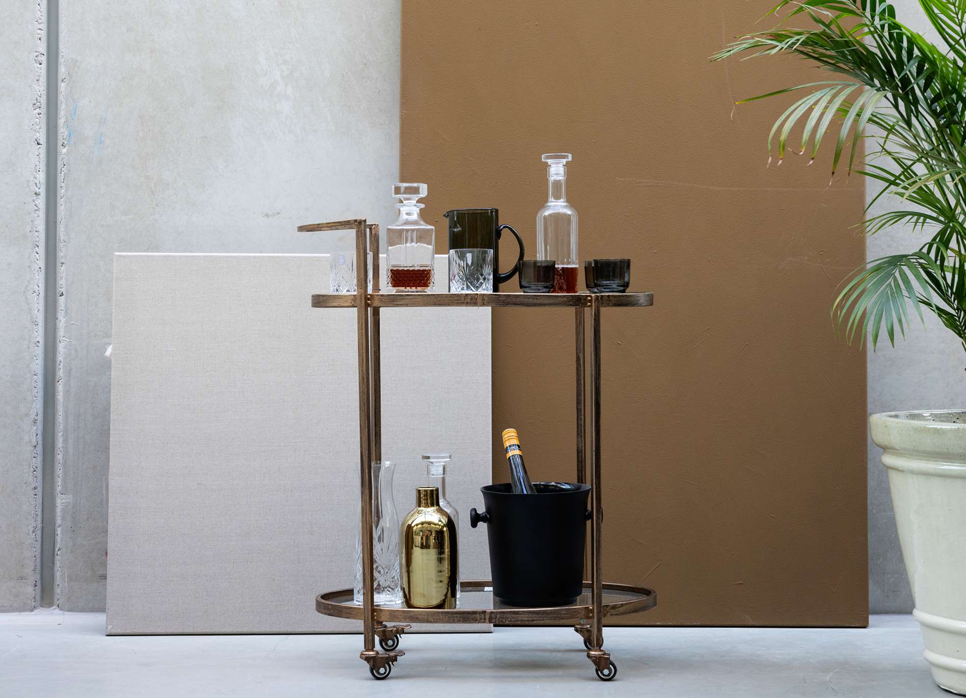 Met andere woorden zelf Passief Trolley kopen? | Loods 5 For living. For life. - Loods 5