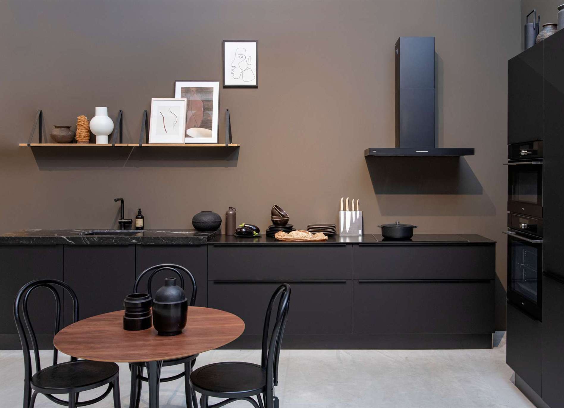 Loods 5 keukens - Plan een afspraak voor jouw droomkeuken