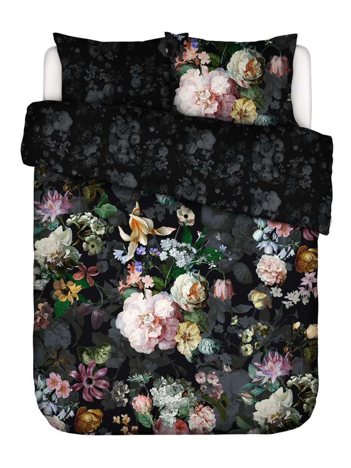 Essenza Dekbedovertrek Fleur Festive Blooming Black - Producten - Loods 5